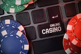 Play Poker Online and Win - Your Ultimate Guide